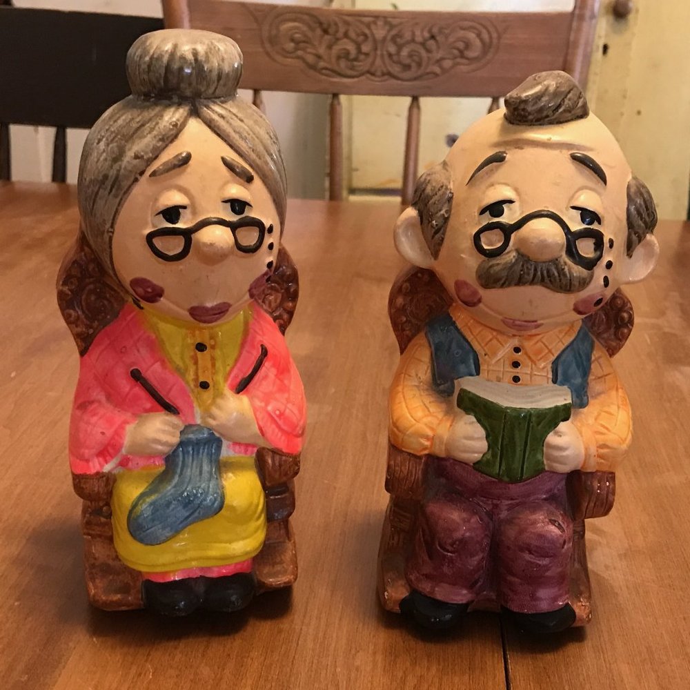 Vintage Grandma and Grandpa Banks   Taiwan
